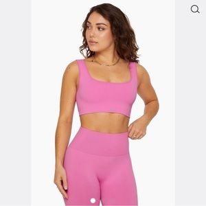 NWOT Set Active Sculptflex Box Cut Ribbed Flamingo bra